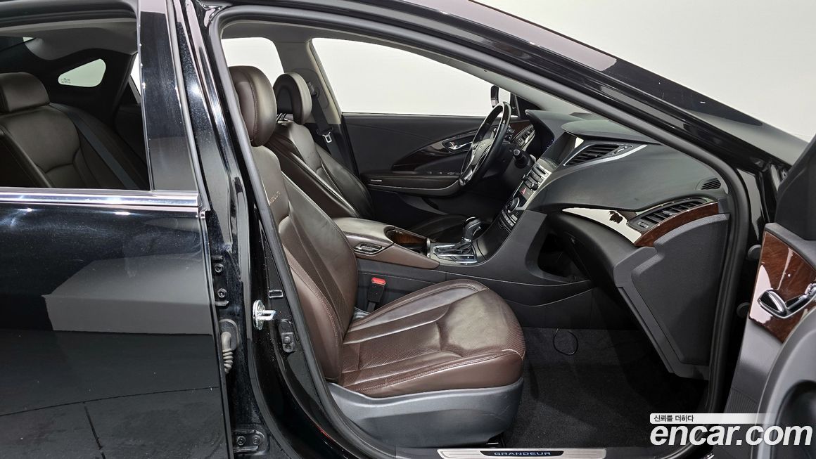 Hyundai Grandeur 2016