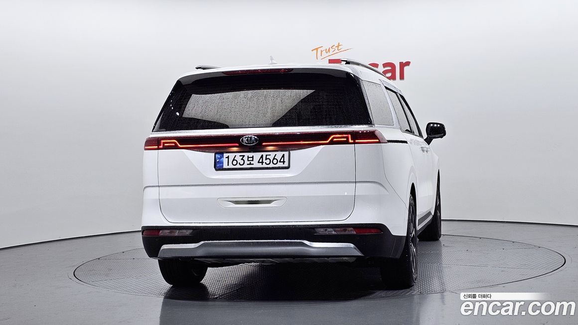 Kia Canival 2021