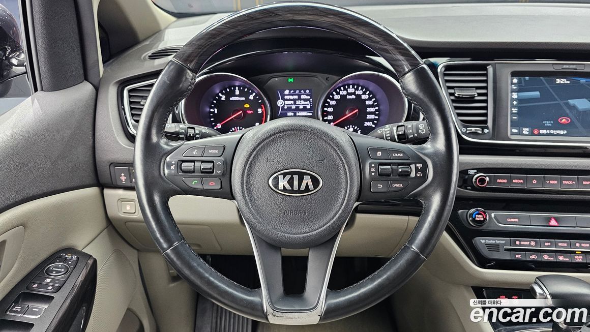 Kia Canival 2018