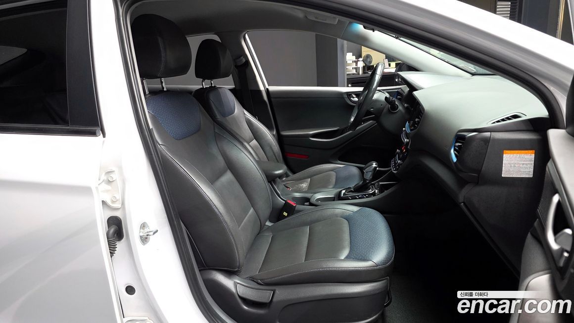 Hyundai Ioniq 2016