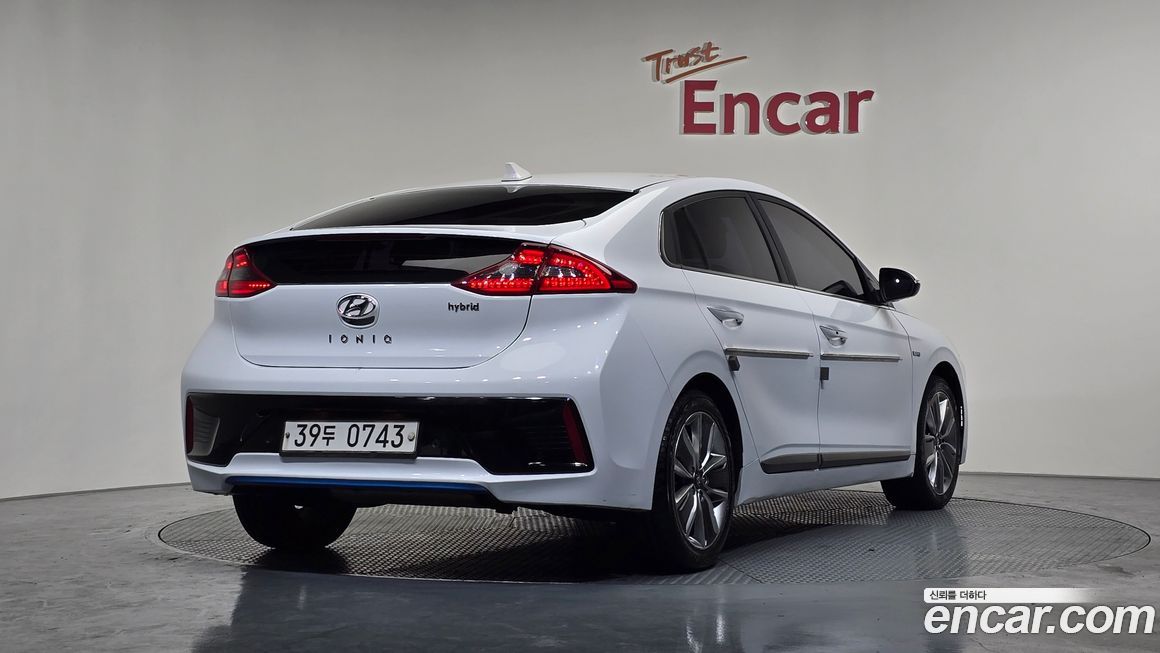 Hyundai Ioniq 2019