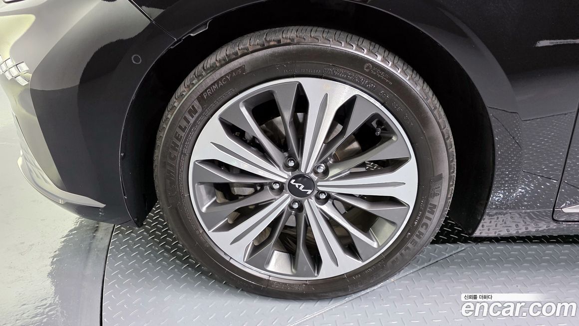 Kia K8 2023