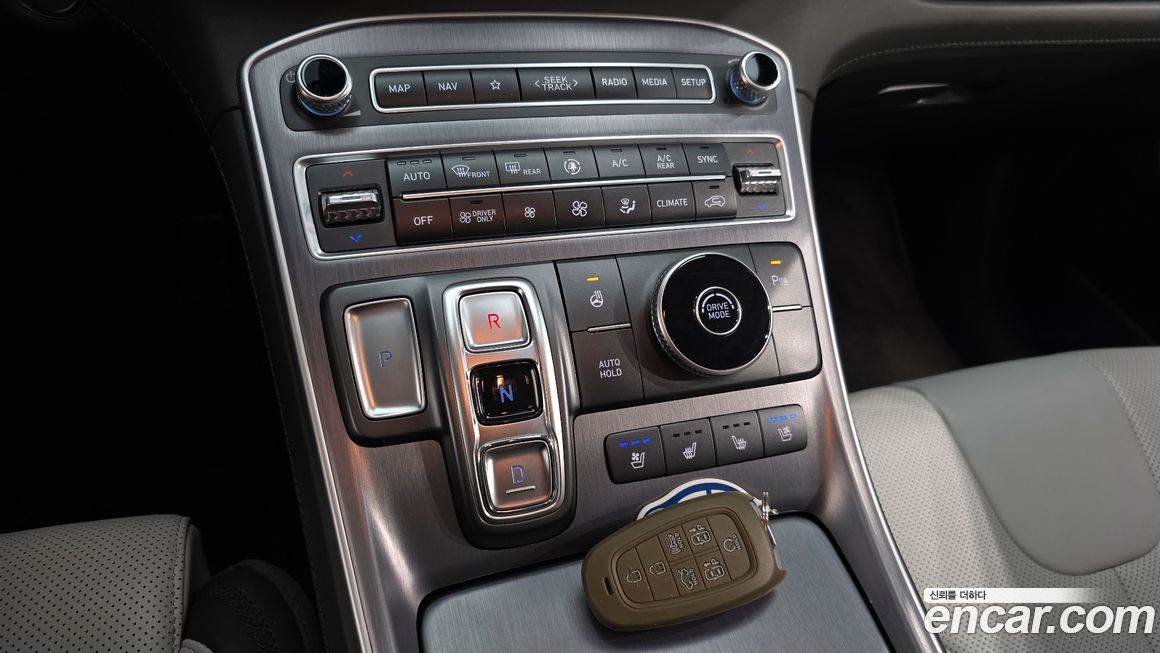 Hyundai Santafe 2022