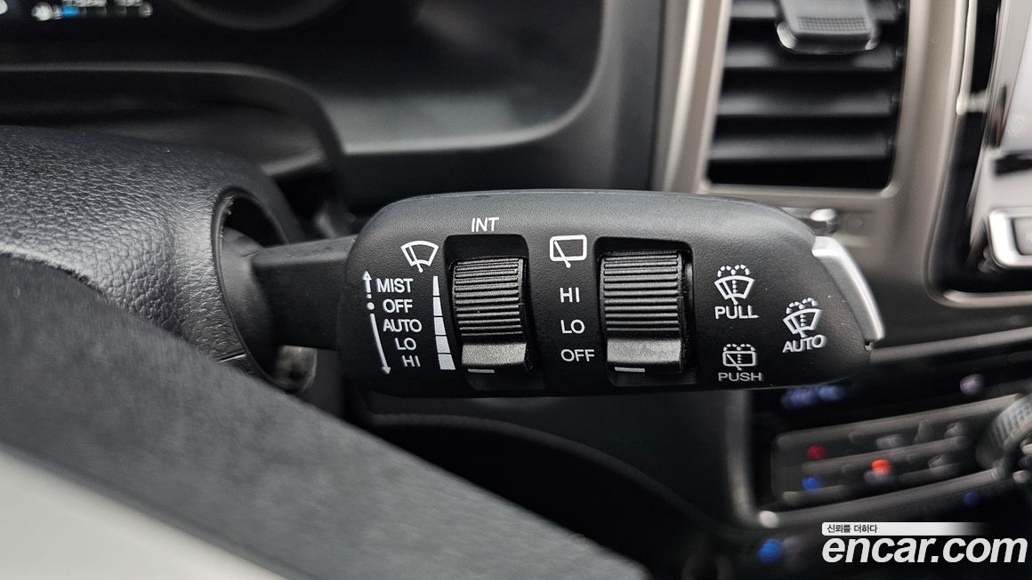 KG_Mobility_Ssangyong Rexton 2018