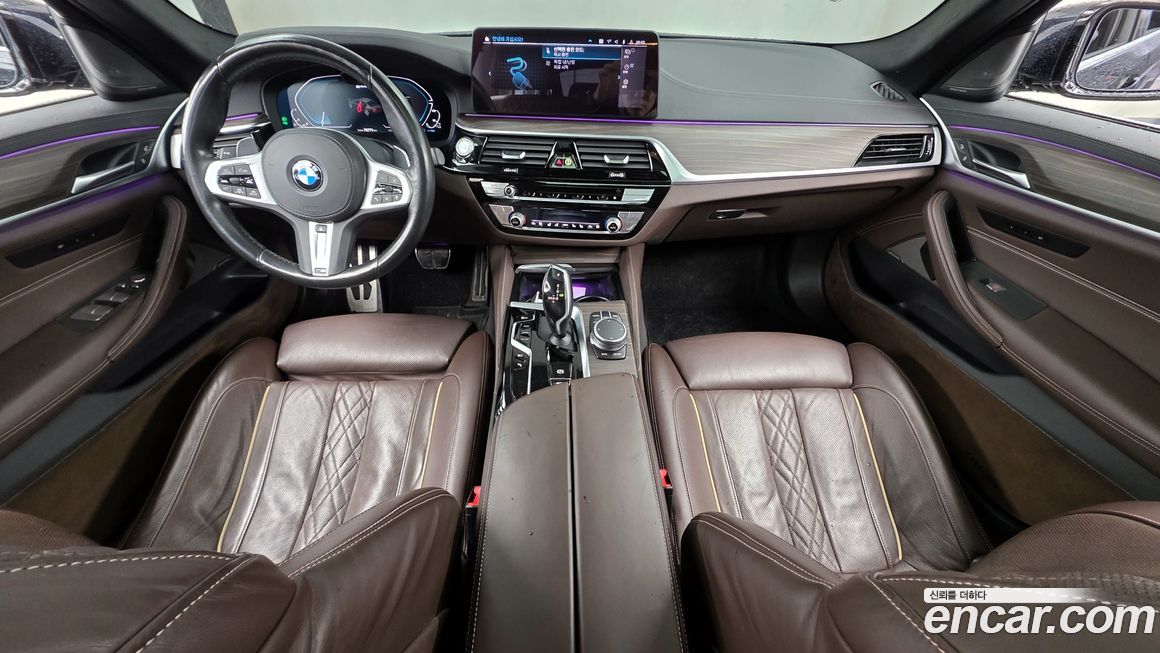 BMW 5-Series 2021