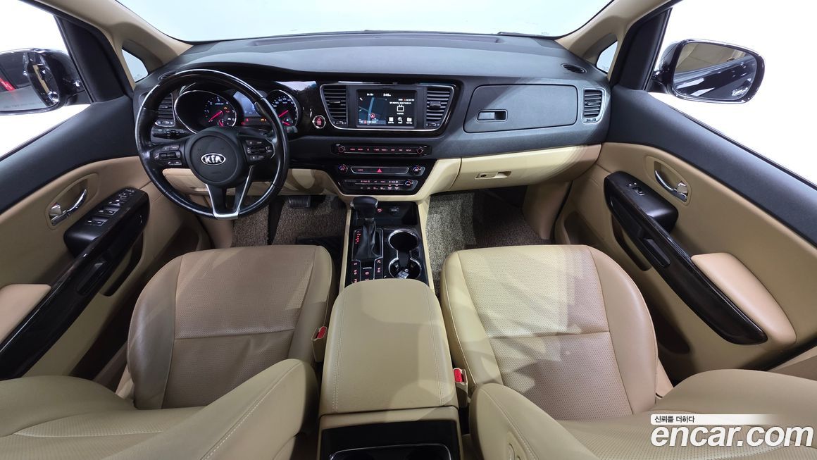 Kia Canival 2019