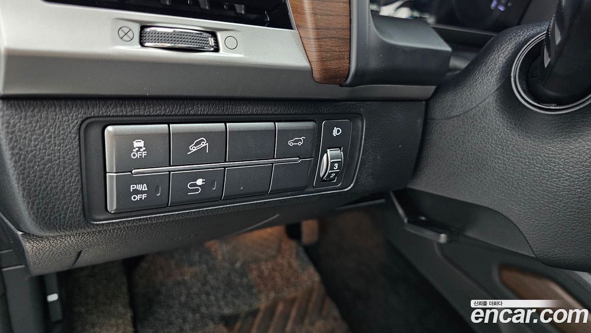 KG_Mobility_Ssangyong Rexton 2018