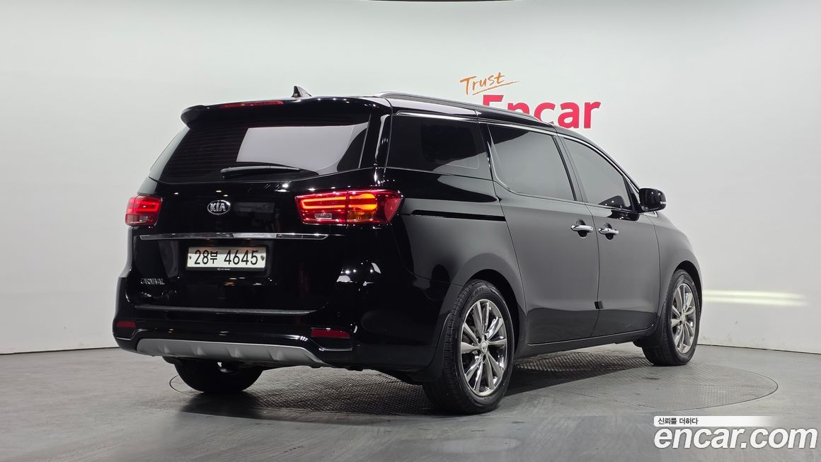 Kia Canival 2019