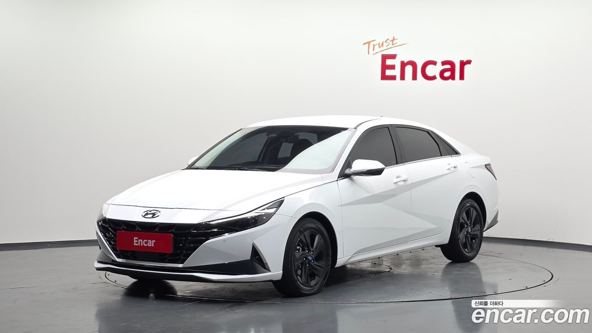 Hyundai AVANTE 2021