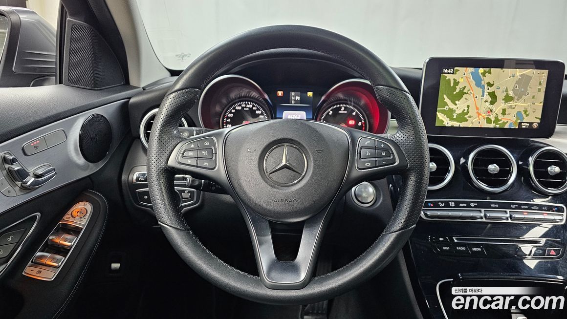 Mercedes-Benz C-Class 2017