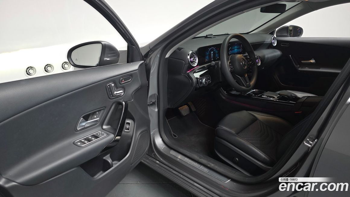 Mercedes-Benz A-Class 2020