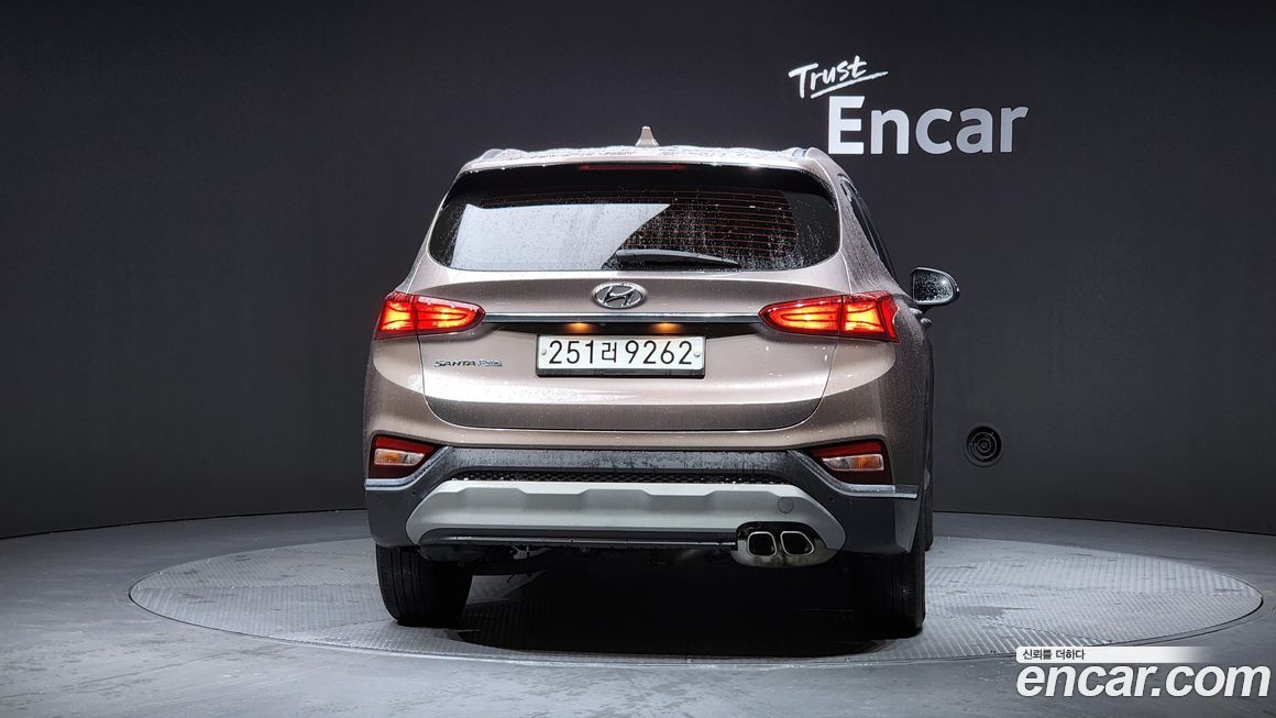 Hyundai Santafe 2020