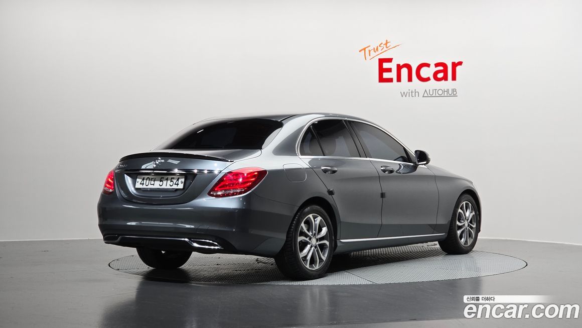 Mercedes-Benz C-Class 2017