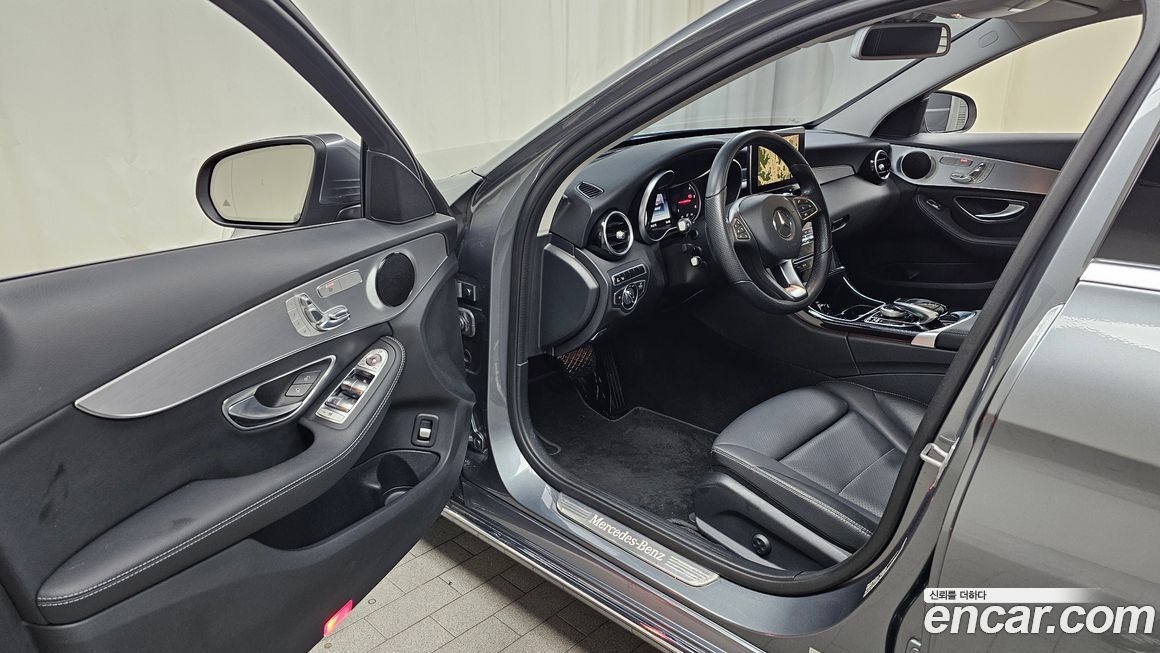 Mercedes-Benz C-Class 2017