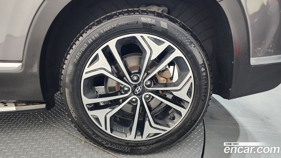 Hyundai Santafe 2020