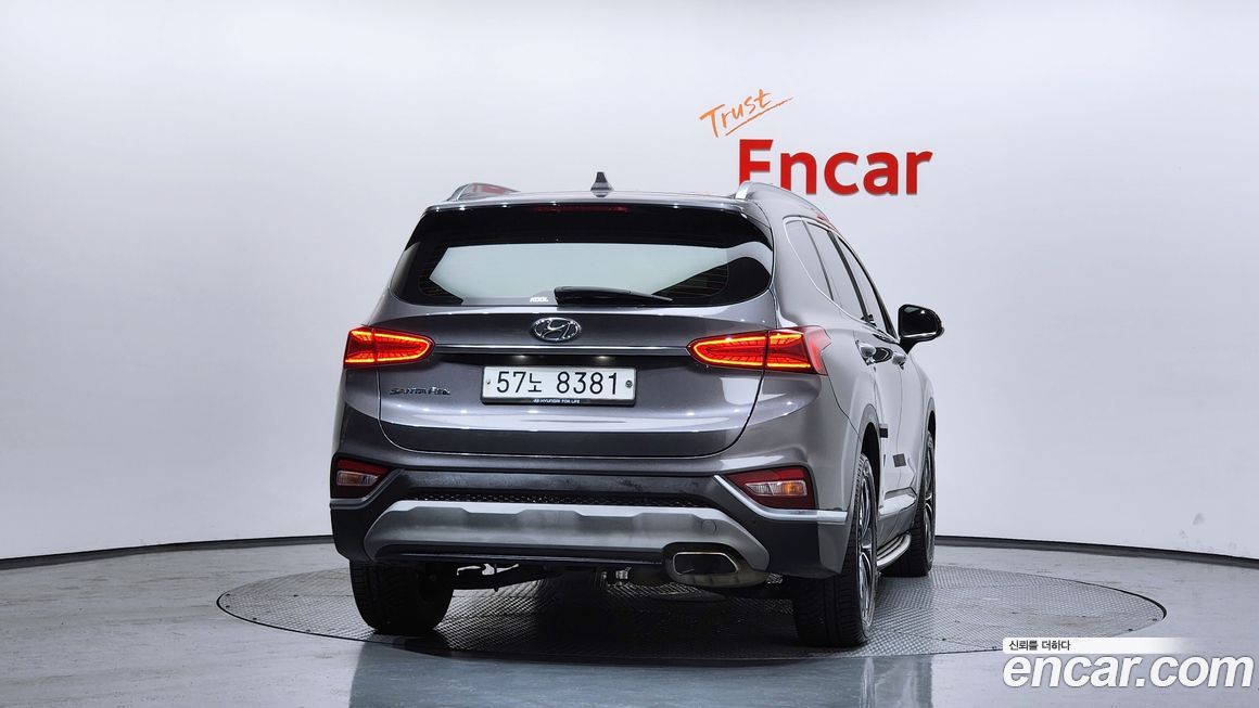 Hyundai Santafe 2020