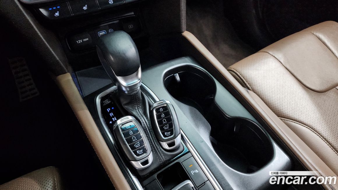 Hyundai Santafe 2020