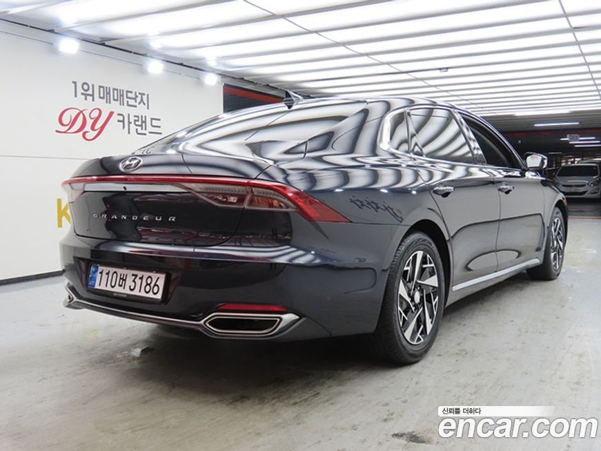 Hyundai Grandeur 2021