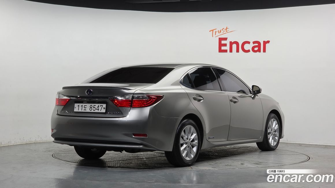Lexus ES 2015