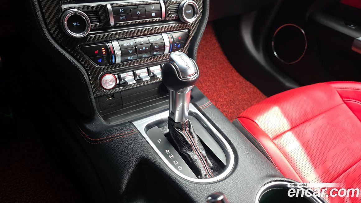 Ford Mustang 2019