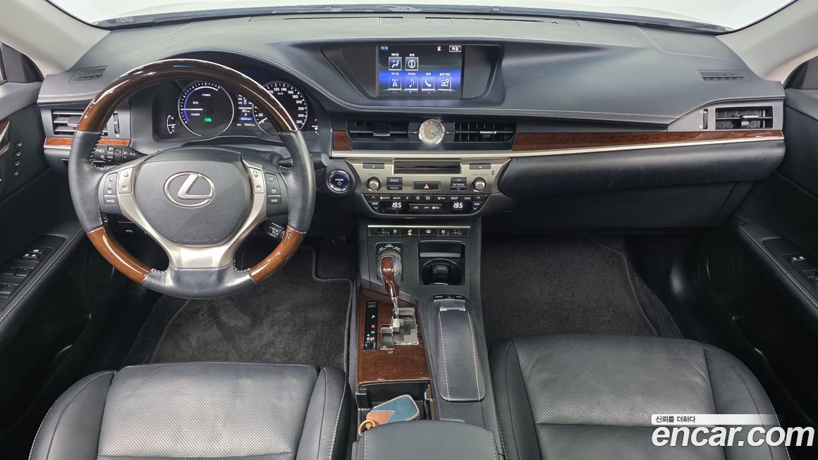 Lexus ES 2015
