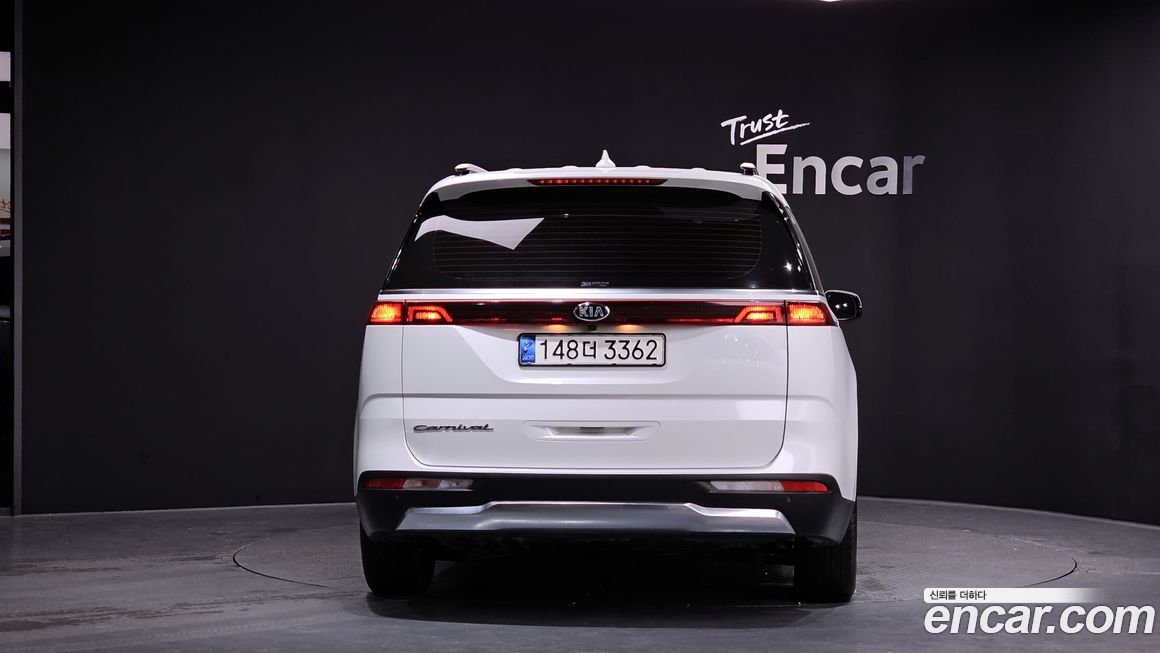 Kia Canival 2021