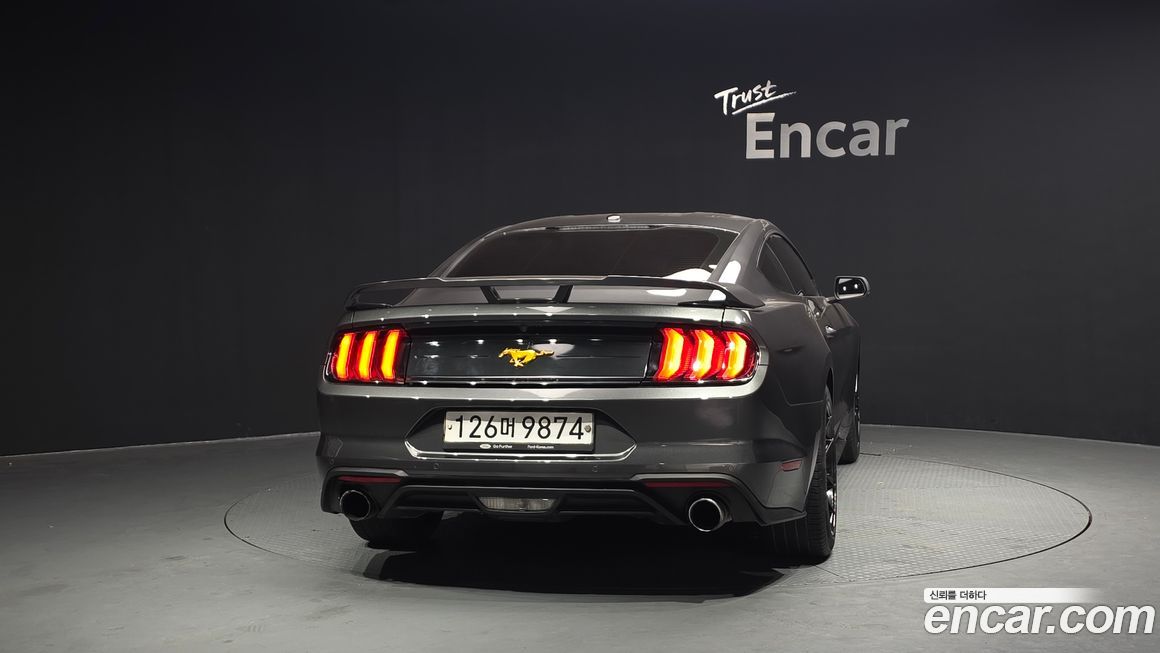 Ford Mustang 2019