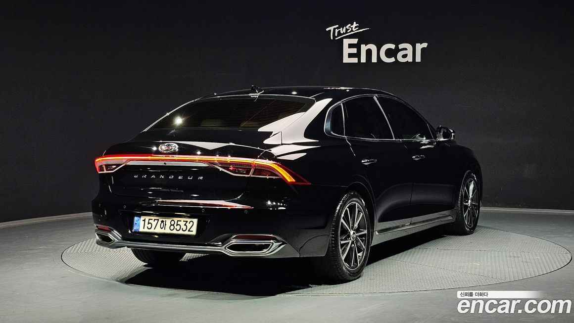 Hyundai Grandeur 2022