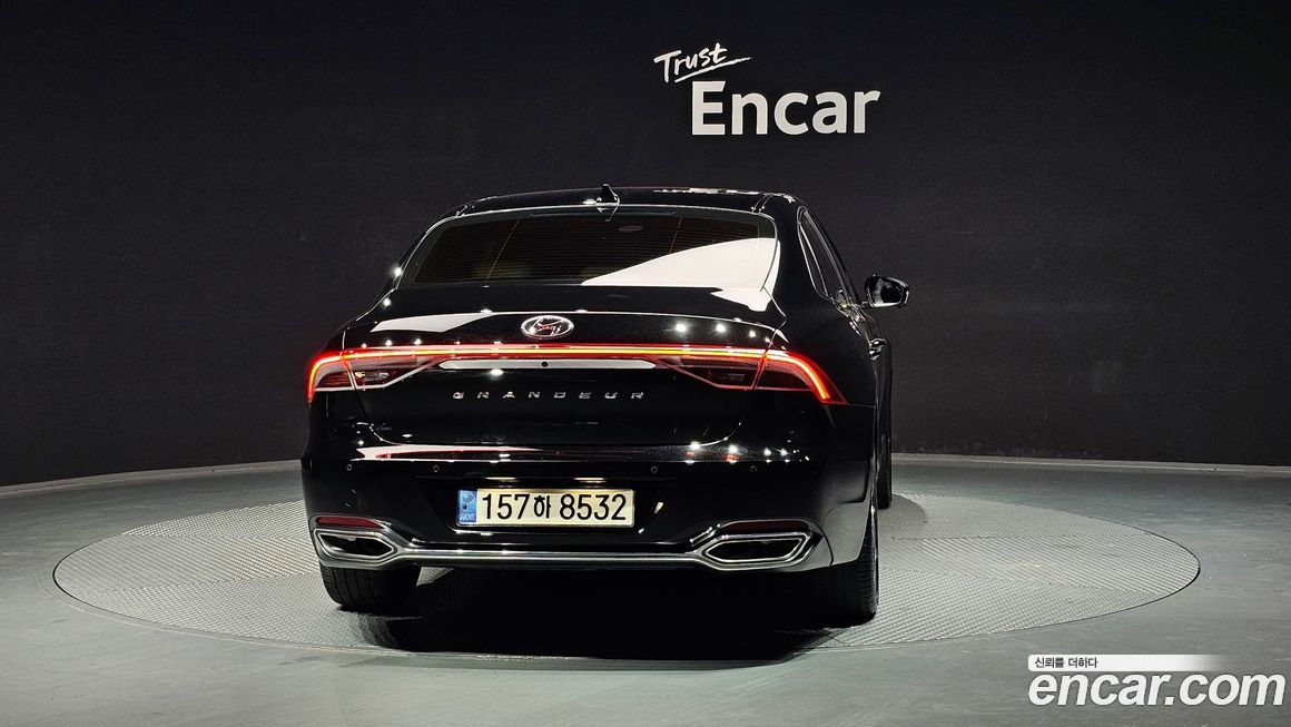 Hyundai Grandeur 2022