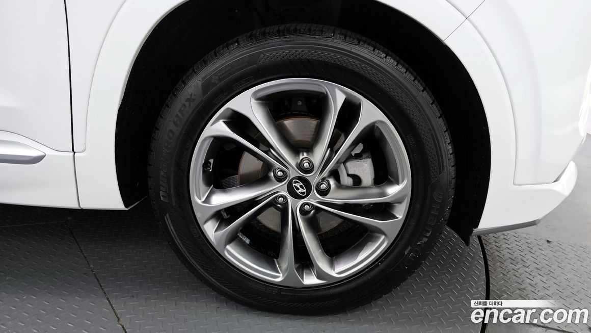 Hyundai Santafe 2020