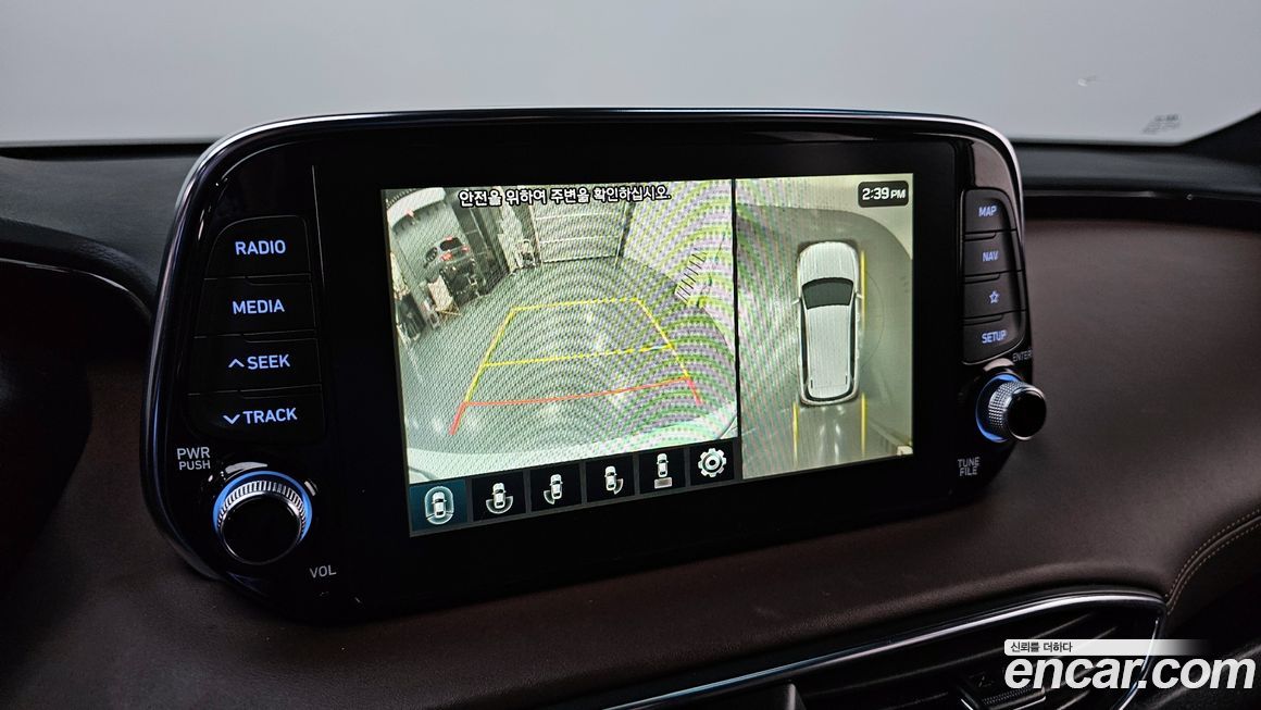 Hyundai Santafe 2020