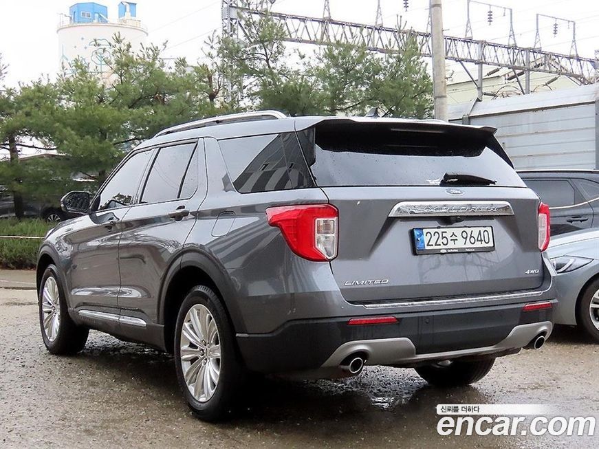 Ford Explorer 2021