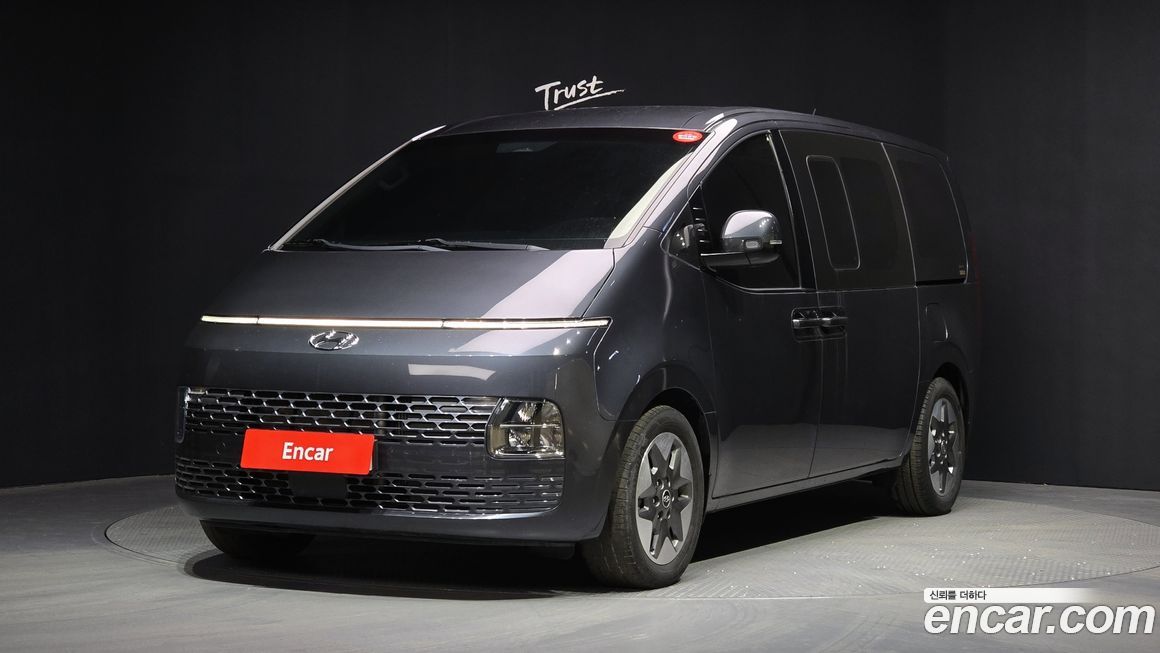 Hyundai Staria 2022