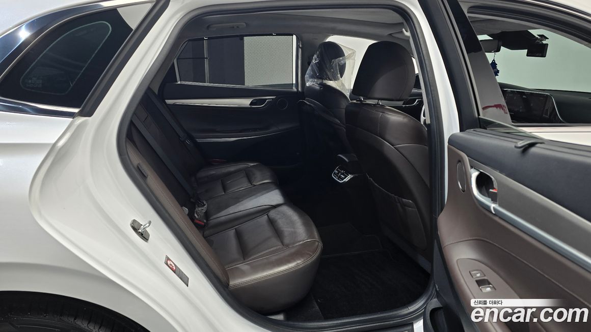 Hyundai Grandeur 2020