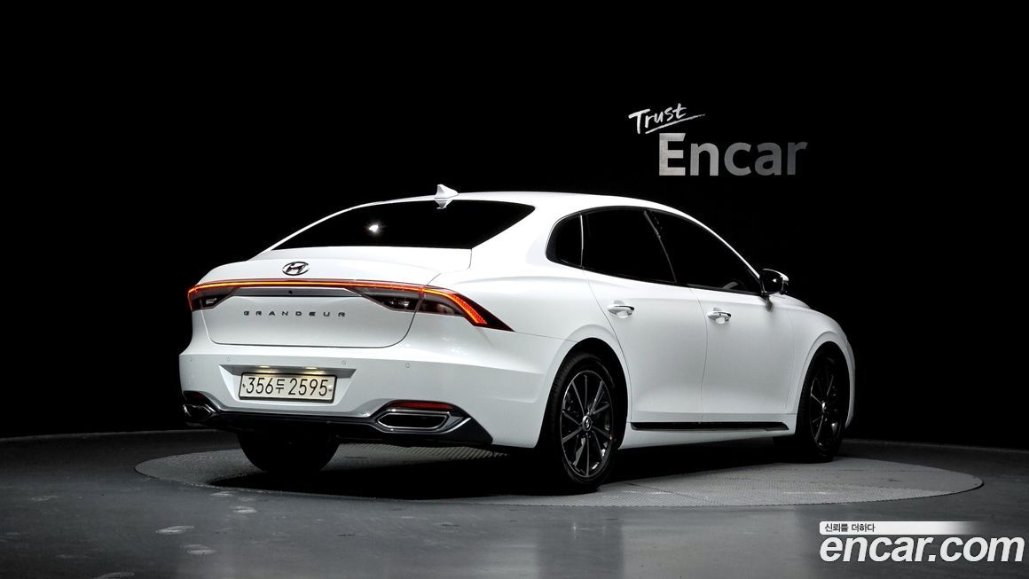 Hyundai Grandeur 2022