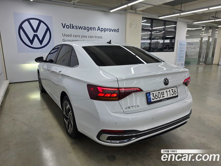 Volkswagen Jetta 2023