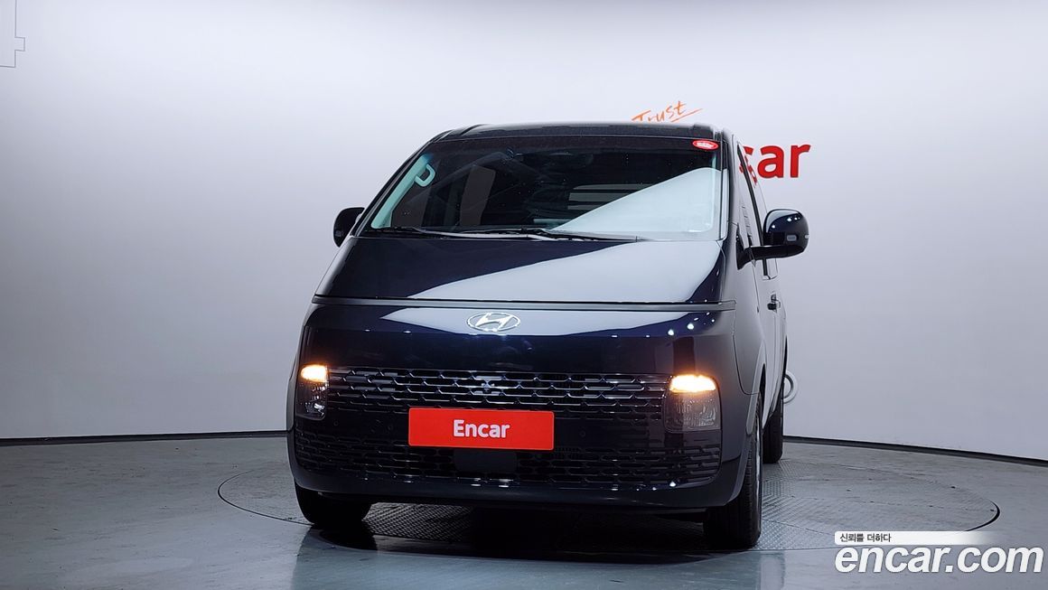 Hyundai Staria 2023
