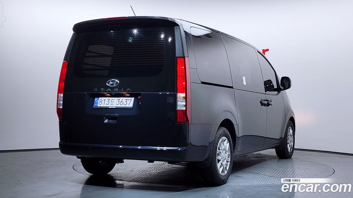 Hyundai Staria 2023