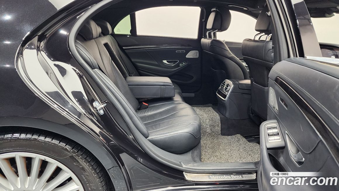 Mercedes-Benz S-Class 2019