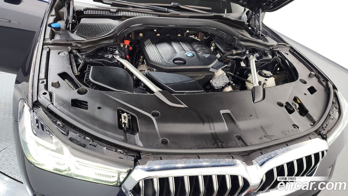 BMW Gran Turismo 2021