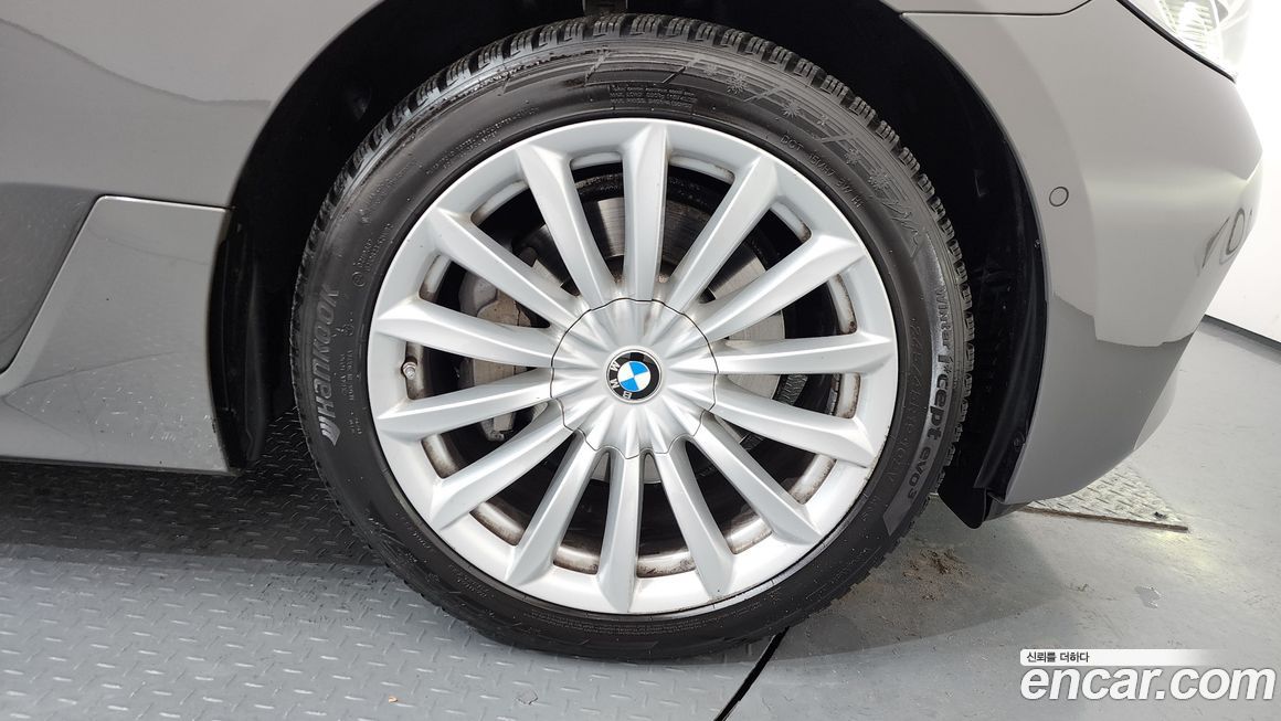 BMW Gran Turismo 2021