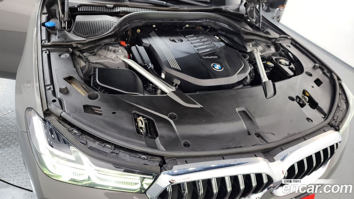 BMW Gran Turismo 2021