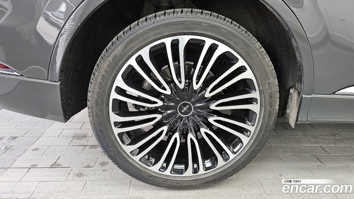 Lincoln Aviator 2021