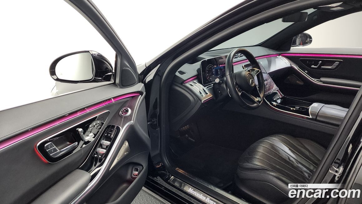 Mercedes-Benz S-Class 2021