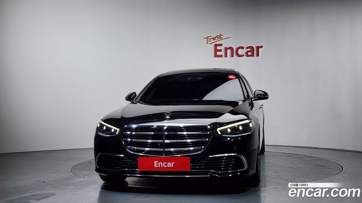 Mercedes-Benz S-Class 2021