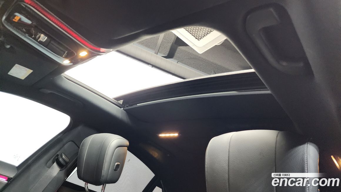 Mercedes-Benz S-Class 2021