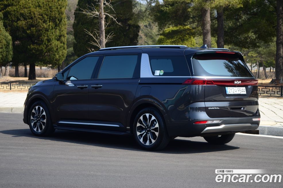 Kia Canival 2023