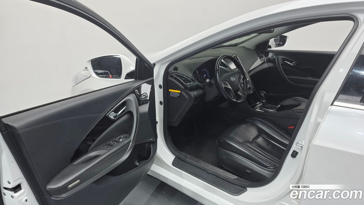 Hyundai Grandeur 2014