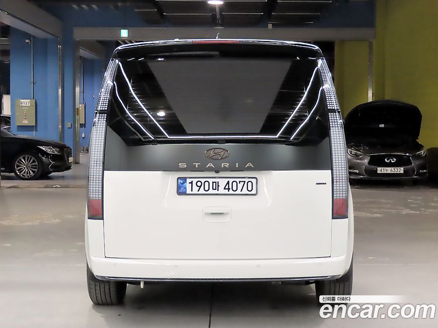Hyundai Staria 2024