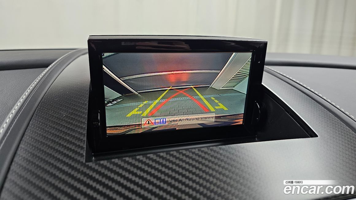 Astonmartin Rapide 2015